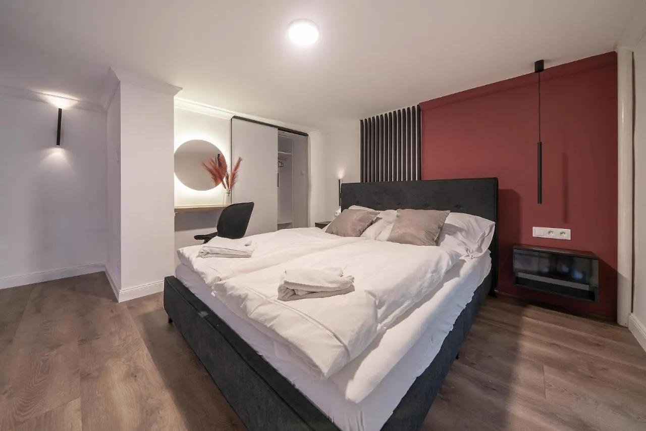 Apartment D37 - Dohany Street Urban Suite - Best Location By Bqa Budapest