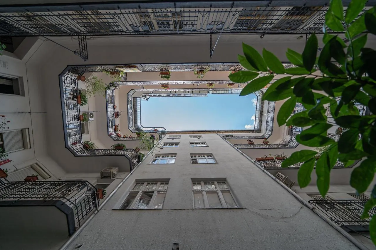 D37 - Dohany Street Urban Suite - Best Location By Bqa Budapest Ungheria